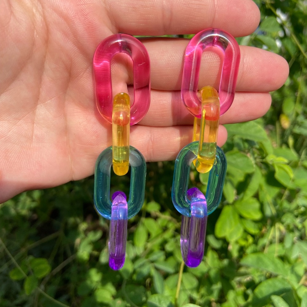 Maize Colorful Acrylic Chain Earrings